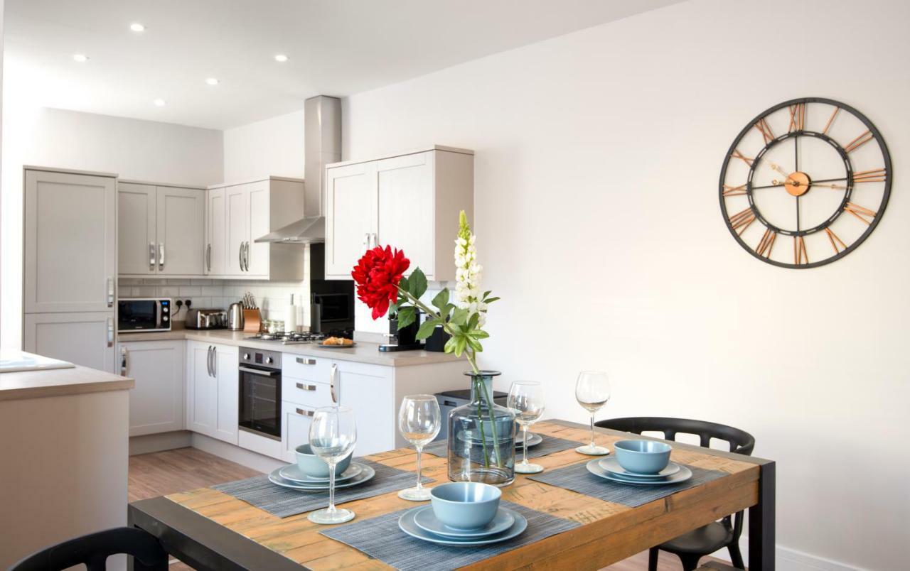 Morley Cottage - Modern 3 Bedroom, 2 Bathroom House With Garden In Southsea, Portsmouth Buitenkant foto