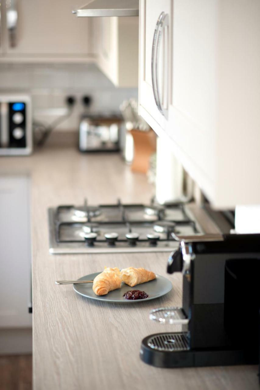 Morley Cottage - Modern 3 Bedroom, 2 Bathroom House With Garden In Southsea, Portsmouth Buitenkant foto