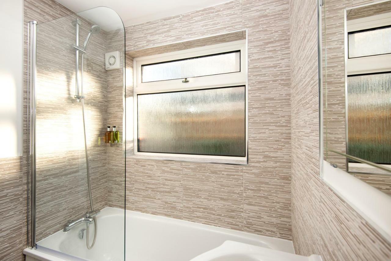 Morley Cottage - Modern 3 Bedroom, 2 Bathroom House With Garden In Southsea, Portsmouth Buitenkant foto